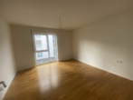 Bild - Schö­ne, hel­le, 4.Zi.-Whg. mit EKB, Bal­kon, 2x gro­ßen Bade­zim­mern, inkl.1x TG-Stellplatz