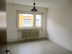 Schlafzimmer - Gut geschnit­te­ne 3 Zim­mer­woh­nung in ruhi­gem Mehrfamilienhaus