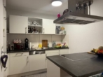 Küche - Moder­ne 3‑Zimmer Woh­nung mit Bal­kon im Dichterviertel
