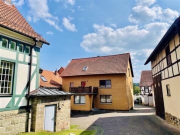 Sehr schö­nes, gepfleg­tes EFH in Wesertal!, 34399 Wesertal, Einfamilienhaus