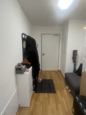 Zen­tral gele­ge­nes 2- Zim­mer Apart­ment in Mün­chen-Aubing mit Einbauküche, 81243 München, Etagenwohnung