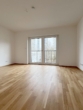 Schlafzimmer - Moder­ne, groß­zü­gi­ge 2- Zim­mer Woh­nung in Aubing mit Ein­bau­kü­che und Balkon