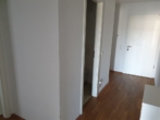 Flur - Zen­tra­le 3,5 Zim­mer Woh­nung mit Bal­kon im Dich­ter­vier­tel&nbsp;Ulm