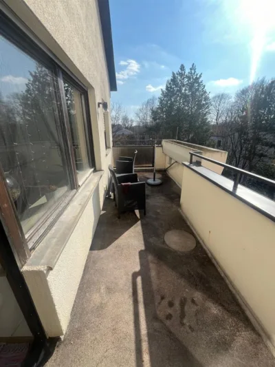 Erstbezug nach Sanierung ‑Komfortable 2‑Zimmer-Wohnung mit 2 separaten Balkonen!, 81673 München, Etagenwohnung