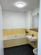 Bad mit Wanne - Exklusive 4‑Zimmer-Wohnung mit großzügiger Terrasse – hell, modern & komfortabel