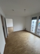 Bild - Ab Sofort ver­füg­bar — Frisch reno­vier­te 3‑Zimmer mit Bal­kon in den Don­ners­ber­ger Höfen!!!
