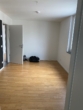 Schlafzimmer_I - Moder­ne 3‑Zimmer Woh­nung mit Ein­bau­kü­che und Balkon
