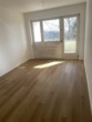 Bild - Gro­ße 3 Zi. Whg. mit Bal­kon in ruhi­ger Lage näche UNI!