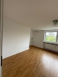 Zimmer - Schö­ne, moder­ni­sier­te 1‑Zim­mer-Woh­nung in München-Solln