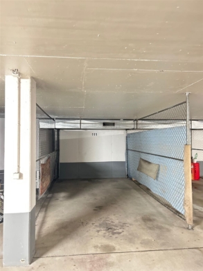 Tiefgaragenstellplatz Kepplerstraße 9 zu vermieten, 88250 Weingarten , Württ, Tiefgarage