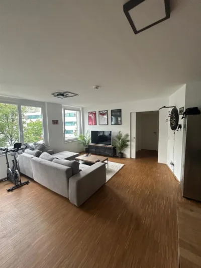 Char­man­te 4‑Zim­mer-Woh­nung – ide­al für Familien, 80686 München, Etagenwohnung