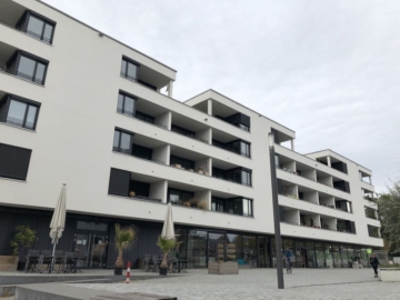 ..:: Moder­ne 2,5‑Zimmer Dach­ge­schoss­woh­nung in Konstanz-Peterhausen&nbsp;::.., 78467 Konstanz, Dachgeschosswohnung