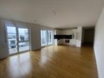 Bild - Schö­ne, hel­le, gut geschnit­te­ne 2‑Zi. Pent­house Whg. inkl. 1xTG-Stelll­platz, inkl. Kellerabteil