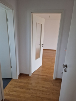 Schöne, große 1‑Zimmer Wohnung in München-Giesing mit EBK, 81549 München, Dachgeschosswohnung
