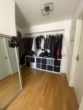 Schlafzimmer - Moder­ne 3‑Zimmer Woh­nung mit Einbauküche