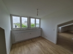 Wohnbereich_V - Moder­ne 2‑Zim­mer-Woh­nung in guter Lage mit exklu­si­vem Grundriss