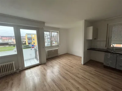 schö­ne 1‑Zimmerwohnung mit Bal­kon in Wein­gar­ten zu vermieten!, 88250 Weingarten , Württ, Etagenwohnung