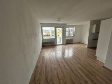 1‑Zimmerwohnung mit Balkon in Weingarten zu vermieten, 88250 Weingarten , Württ, Etagenwohnung